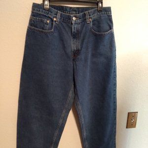 Levi 560 Jeans, Size W-33;L-34. Excellent Condition.